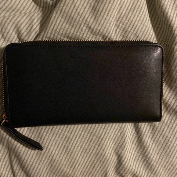 tommy hilfiger wallet - Picture 3 of 3